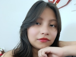 Sexo por webcam con Novaasweet