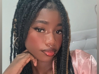 Sexo por webcam con Nyrasolennec