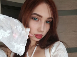 Webcam sex with Odelinaclutter