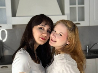 Sexcam Porn von Odelynaandmira
