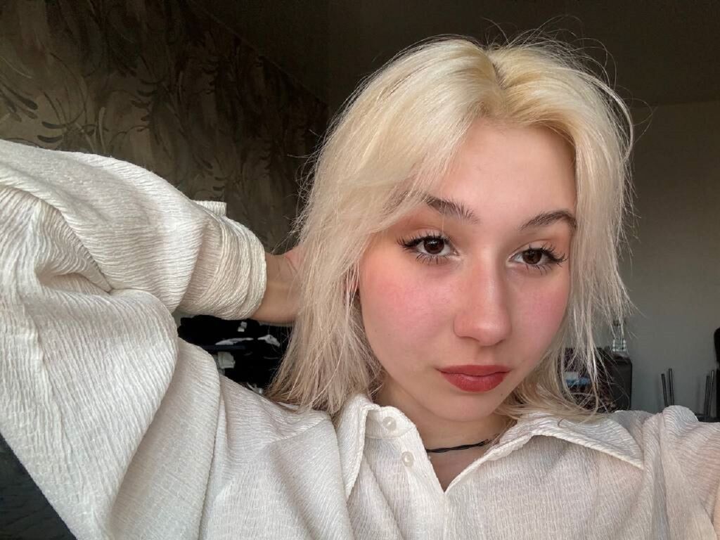 Odetteboustead's profile - Image n°0