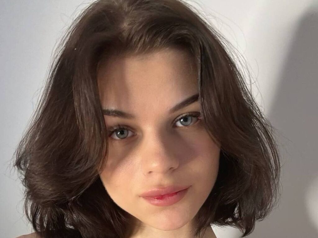 Odettecoatsworth's profile - Image n°0