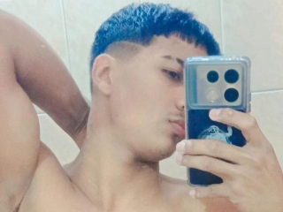 Webcam sex with Oliver_Parker