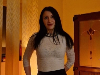 Sexo por webcam con Oliviahazee