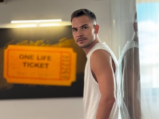Webcam sex con Orionenzo