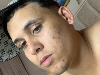 Sexo por webcam con Owenandrosecs