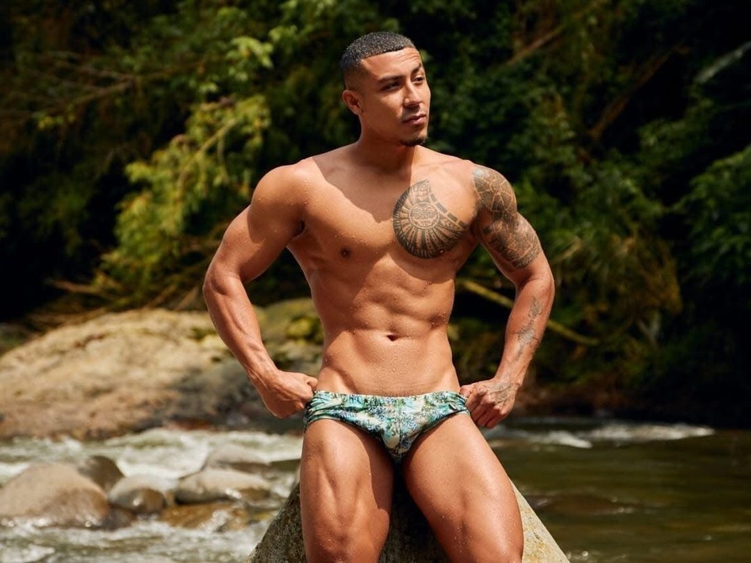 Owenferrara's profile - Image n°0