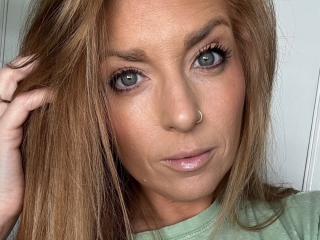 Webcam sex con Paigewhispers21