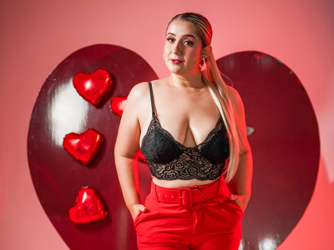 Pamelalaren's profile - Image n°1