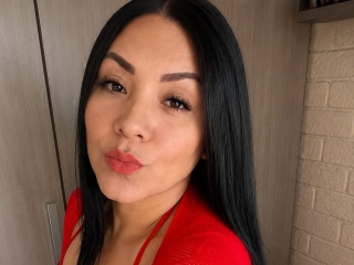 Webcam sex with Paris_Harper