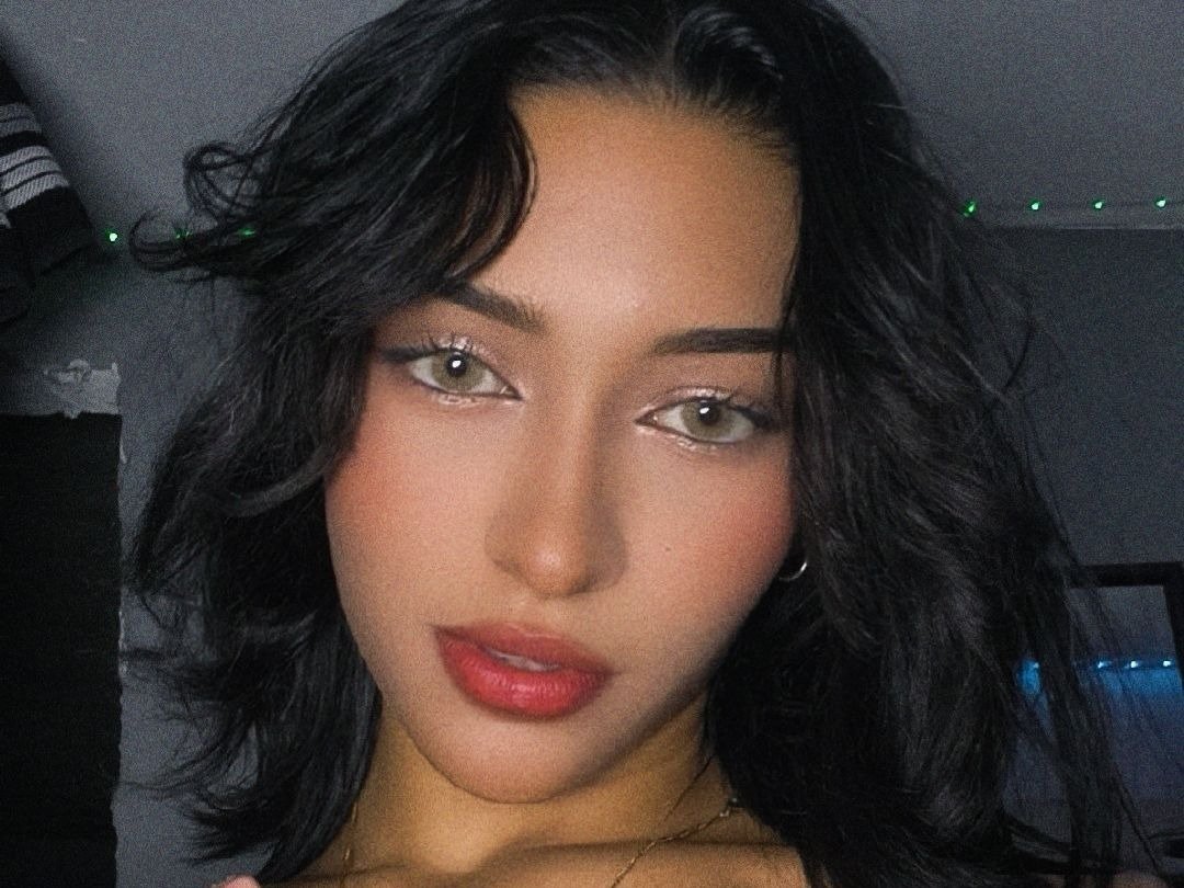 Paris_Vi's profile - Image n°0