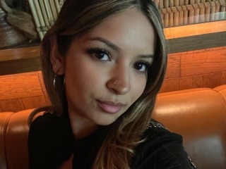 Webcam sex con Parisplenty