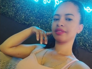 Paularuiz4u's Sexcam