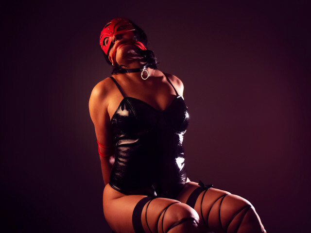 SlavePaula's profiel - Afbeelding n°70