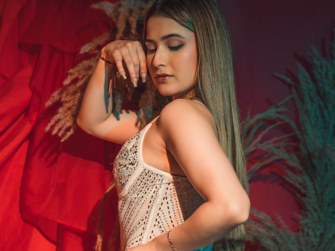 Pauliinamayerss's profile - Image n°1