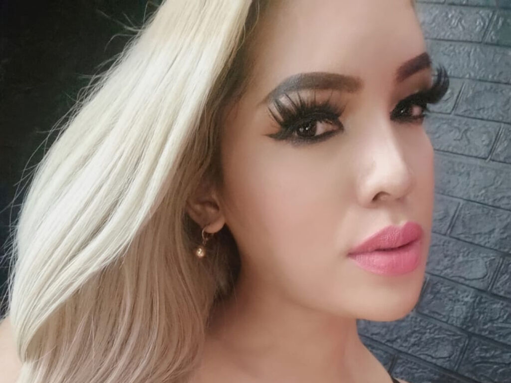 Paulinavoyeur's profile - Image n°0