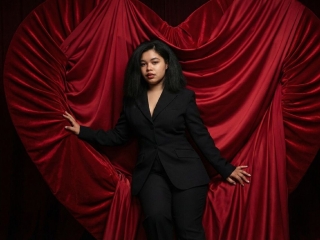 Sexo por webcam con Paulinehops