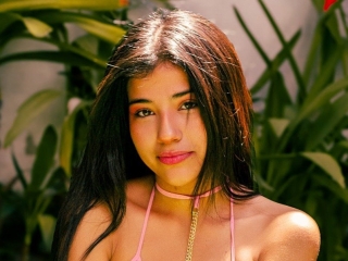 Sexo por webcam con Peachrougeh