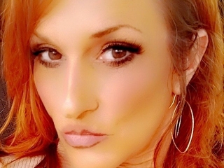 Webcam sex con Peachyumyum
