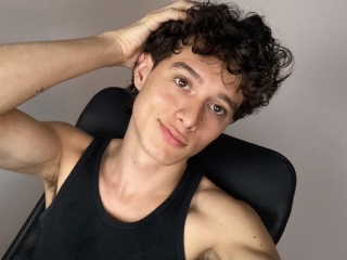 Webcam sex with Perseom
