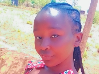 Webcam sex con Petitebeby19