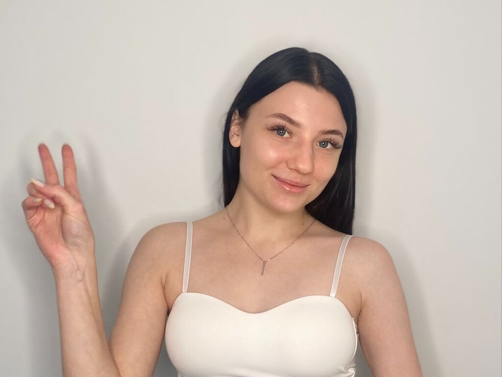 Philomenaforster's profile - Image n°0