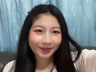 Sexo por webcam con Phimchan