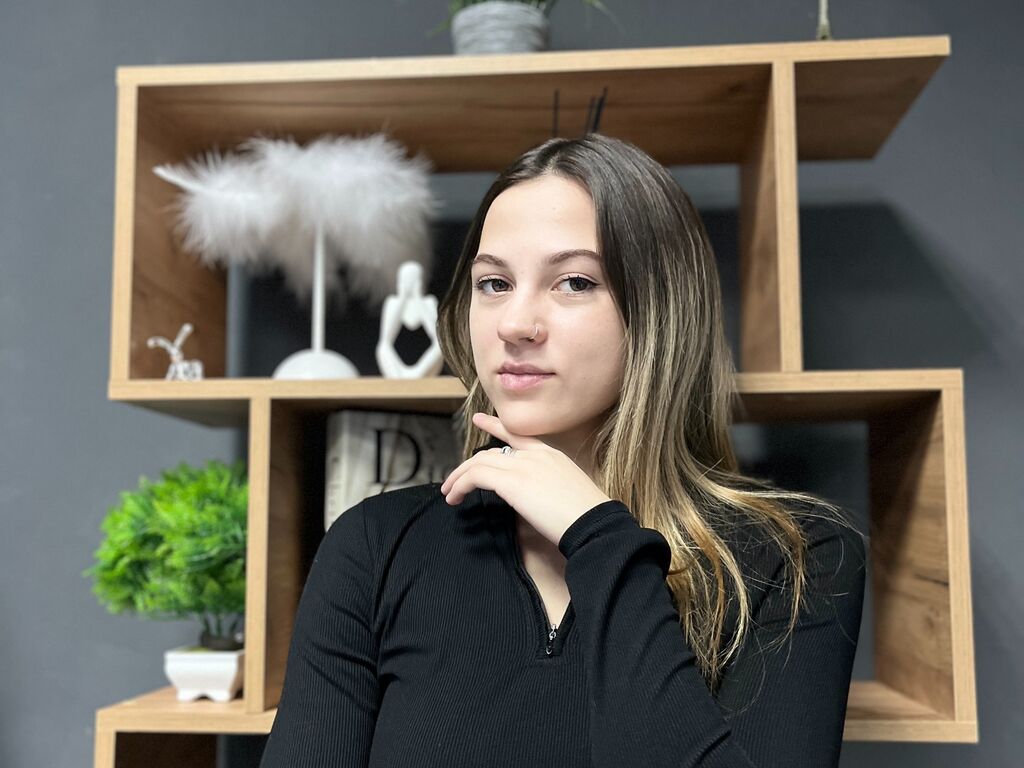 Phyllisharrie's profile - Image n°0