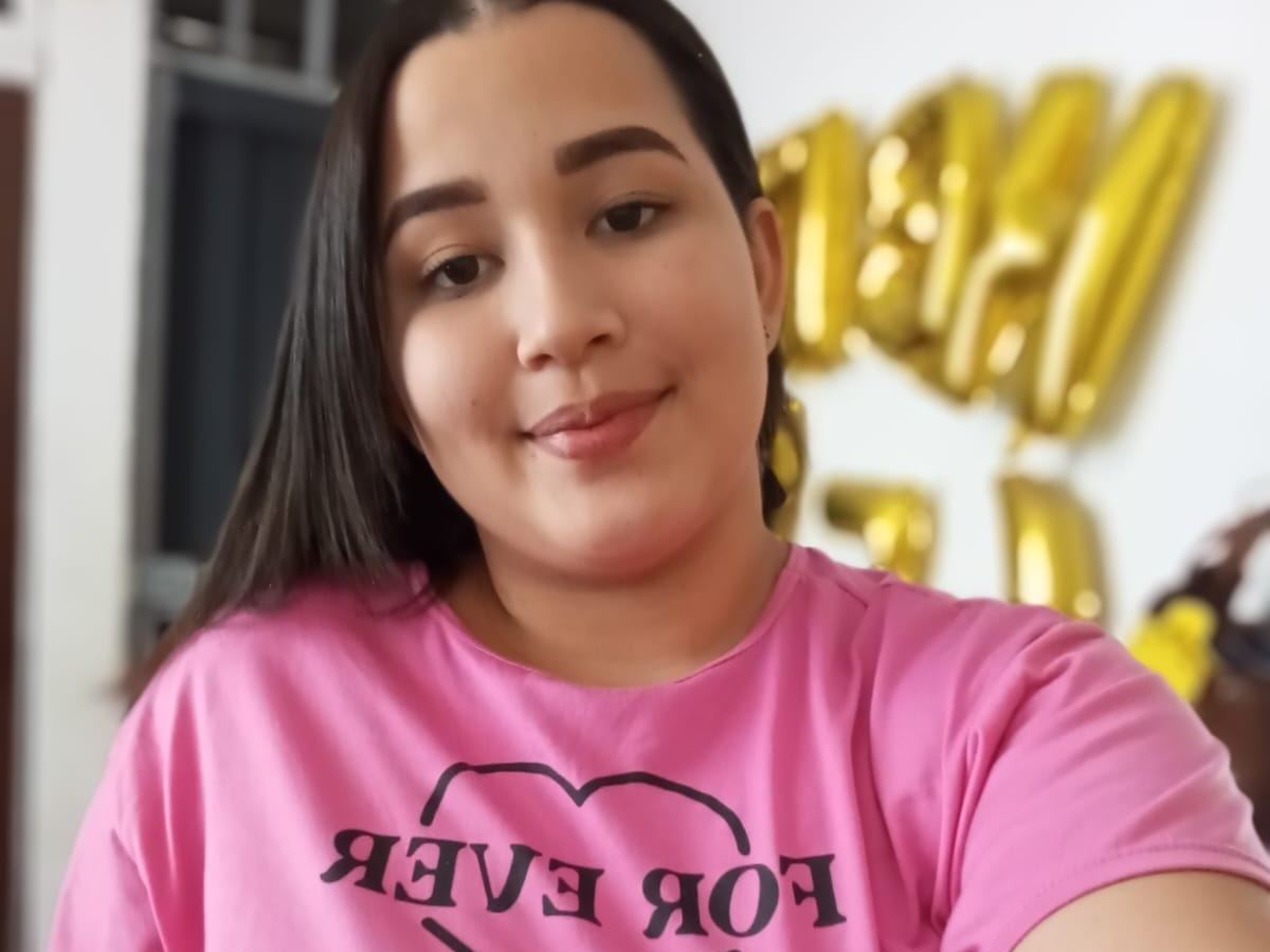 Phyllispink's profile - Image n°1