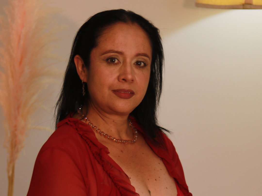 Perfil con Pinkflowermilfx - Imagen  n°0