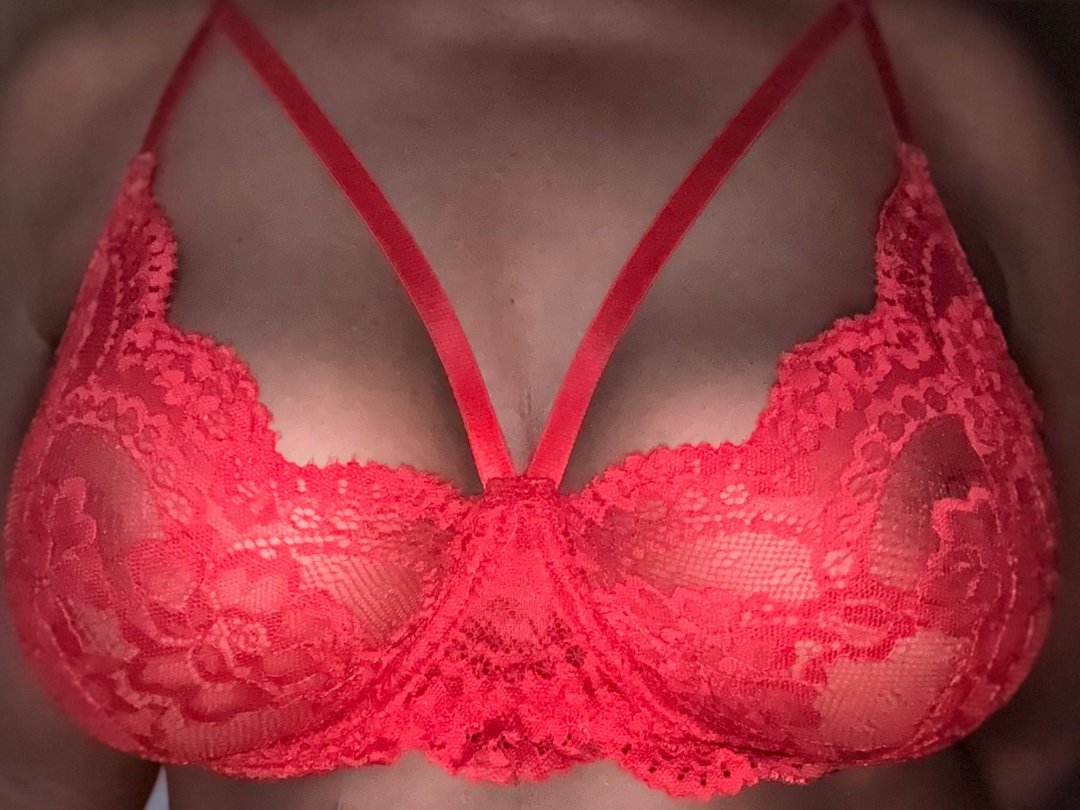 Pinklippy69's profile - Image n°0