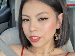 Sexo por webcam con Pinksinluxe