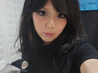 Sexo por webcam con Pokiepoki