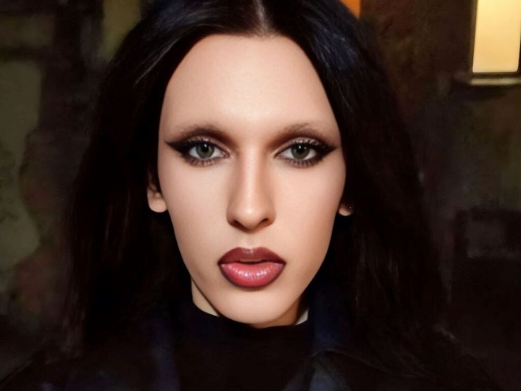 Polinamanson's profile - Image n°0