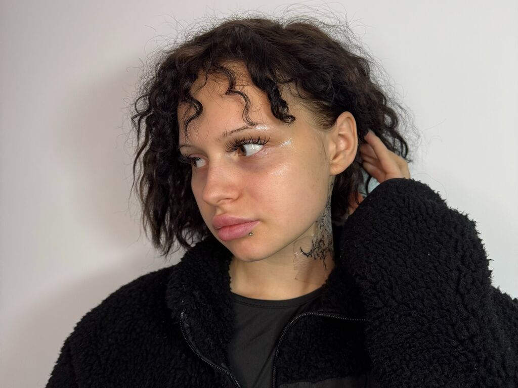 Pollybarfield's profile - Image n°0