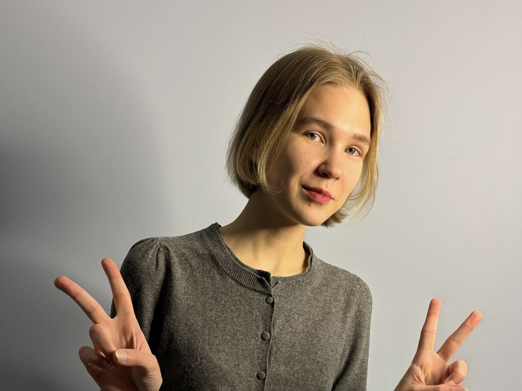Pollyedgington's profile - Image n°0