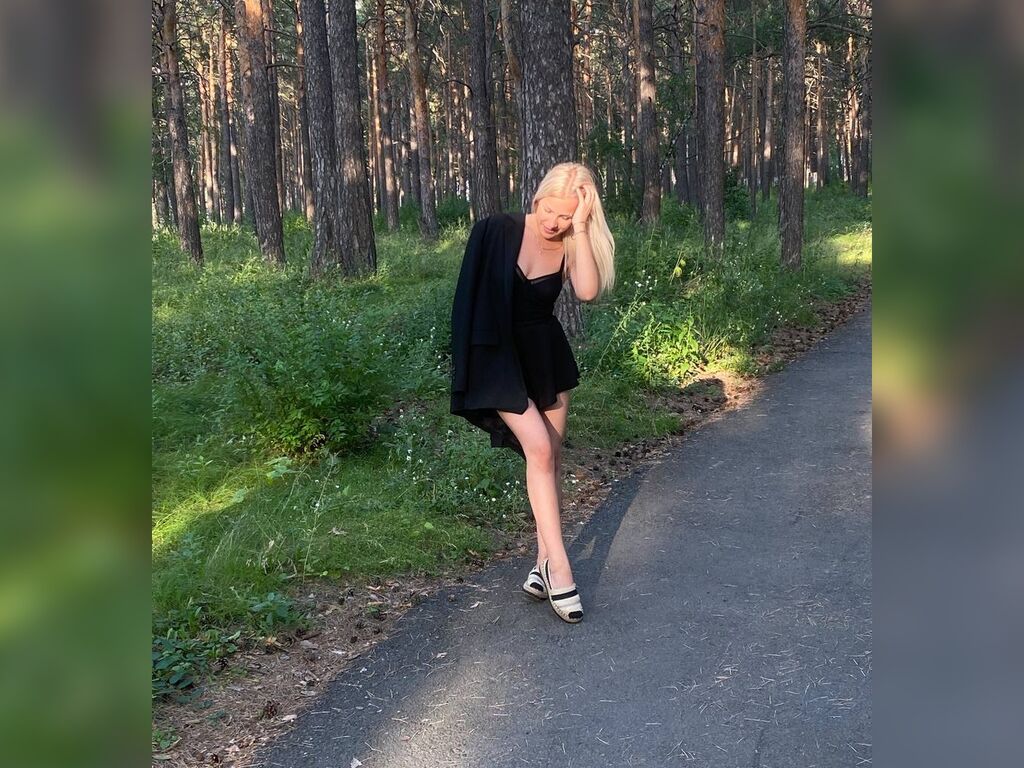 Pollyheyes's profile - Image n°0