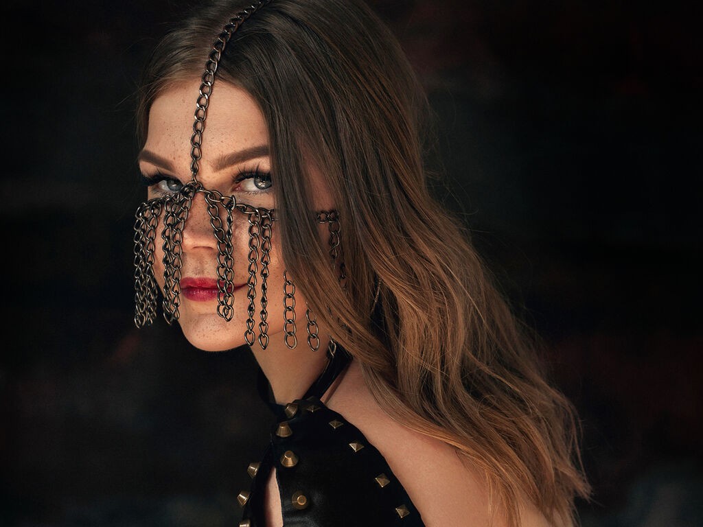 PollyMure's profile - Image n°4