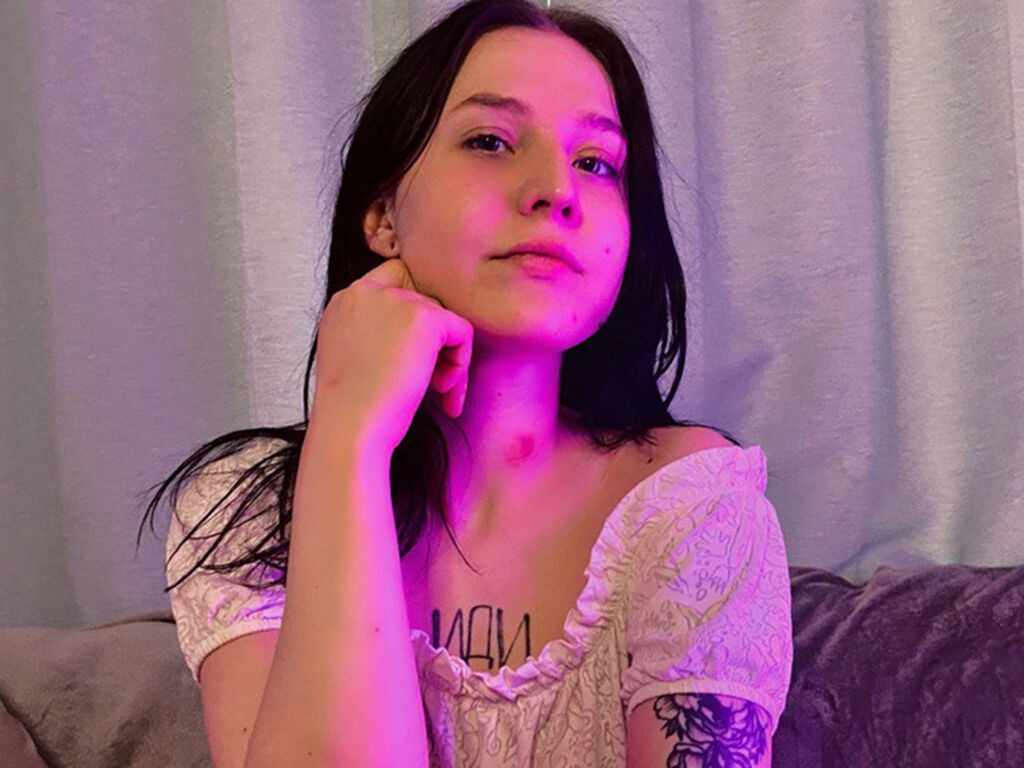 Pollyroyal's profile - Image n°0
