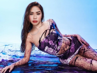 Sexo por webcam con Poppybananas