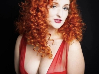 Porcelaindolly's Sexcam