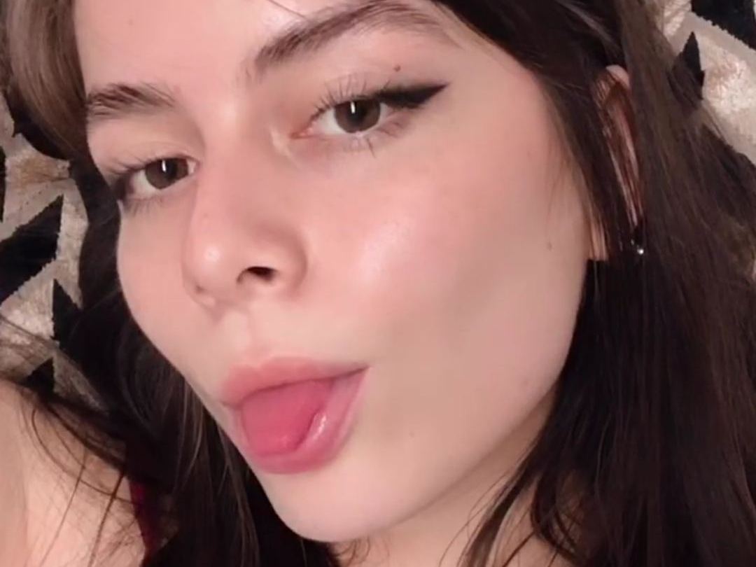 Prettiestpetite' profilo - Immagine n°0
