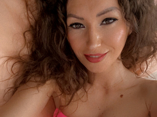 Perfil con PrettyAri - Imagen  n°7