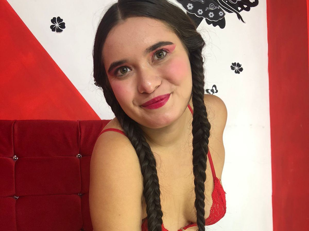 Prettyaurora's profile - Image n°0