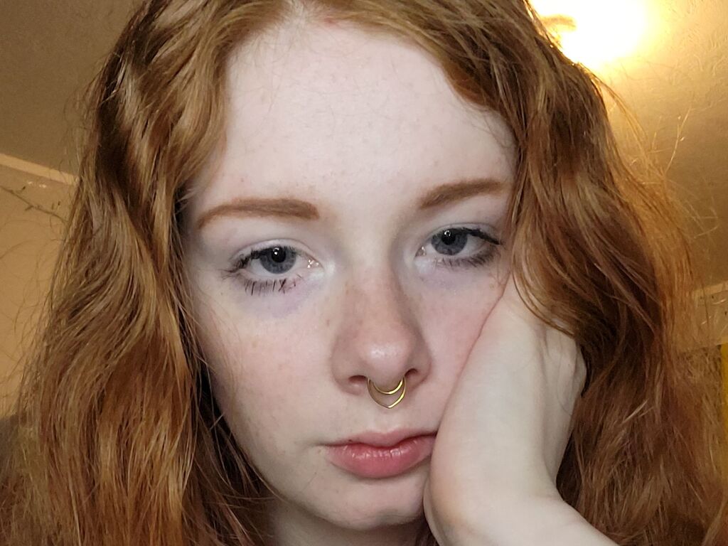 Prettybluerose's profile - Image n°1