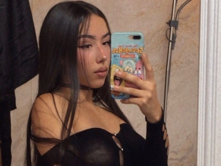 Prettylitlething's Sexcam