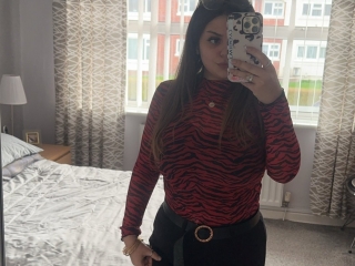 Sexcam Live Show von Prettylittlesin