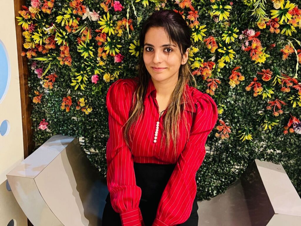 Priyamehra's profile - Image n°0