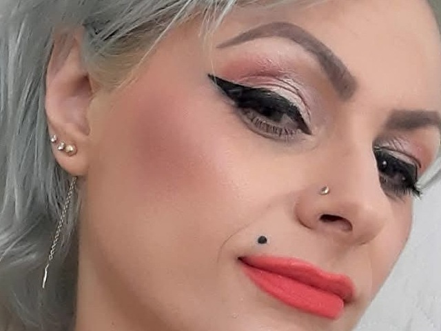 Perfil con Kasandraa - Imagen  n°2