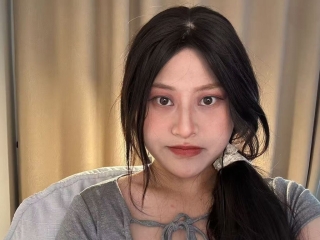Webcam sex met Qiaoxiaox